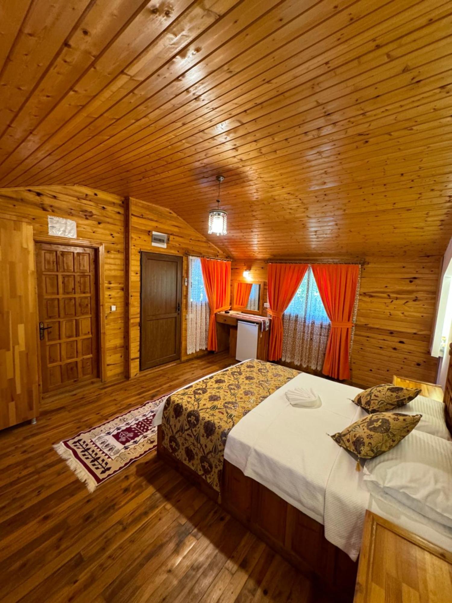 Hotel Yavuz Bungalow Cirali Exterior photo