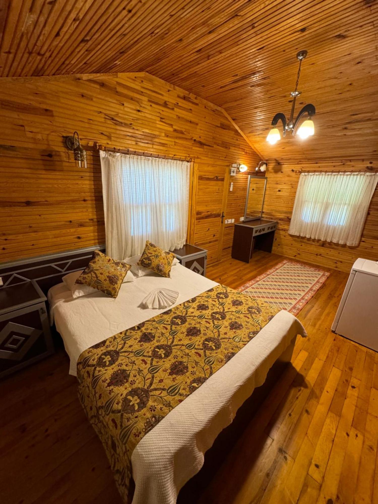 Hotel Yavuz Bungalow Cirali Exterior photo